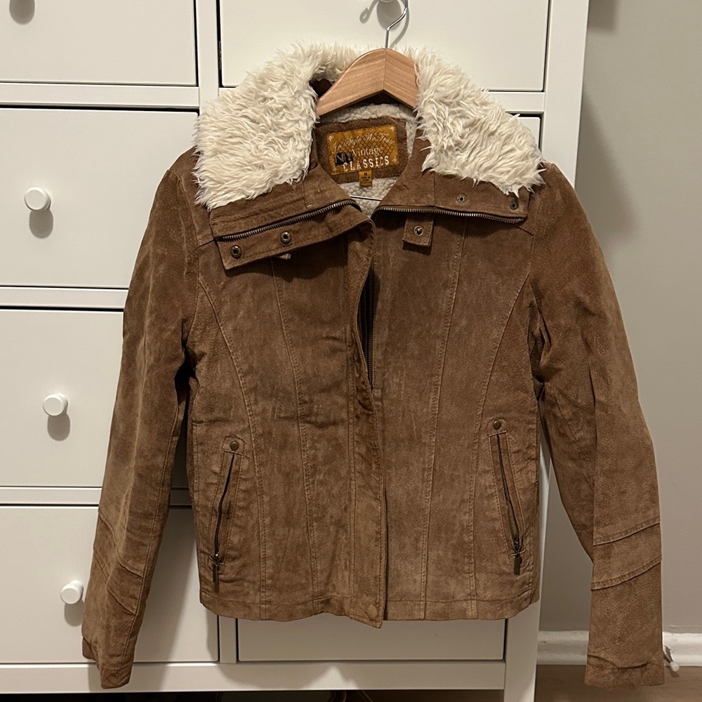 Vintage Brown Leather Bomber Jacket with Faux Fur Collar